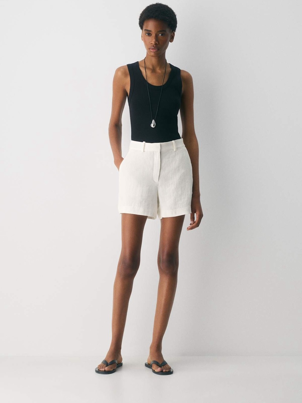 Wilfred New Agency Mid-Thigh Short - PowerLinen size 6